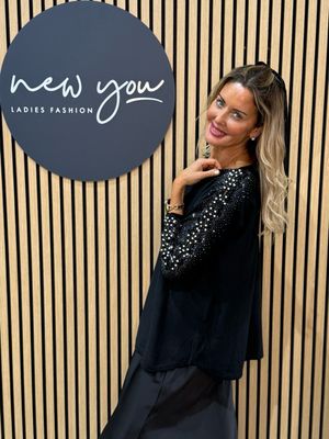 Pearl Sleeve Jumper - Black