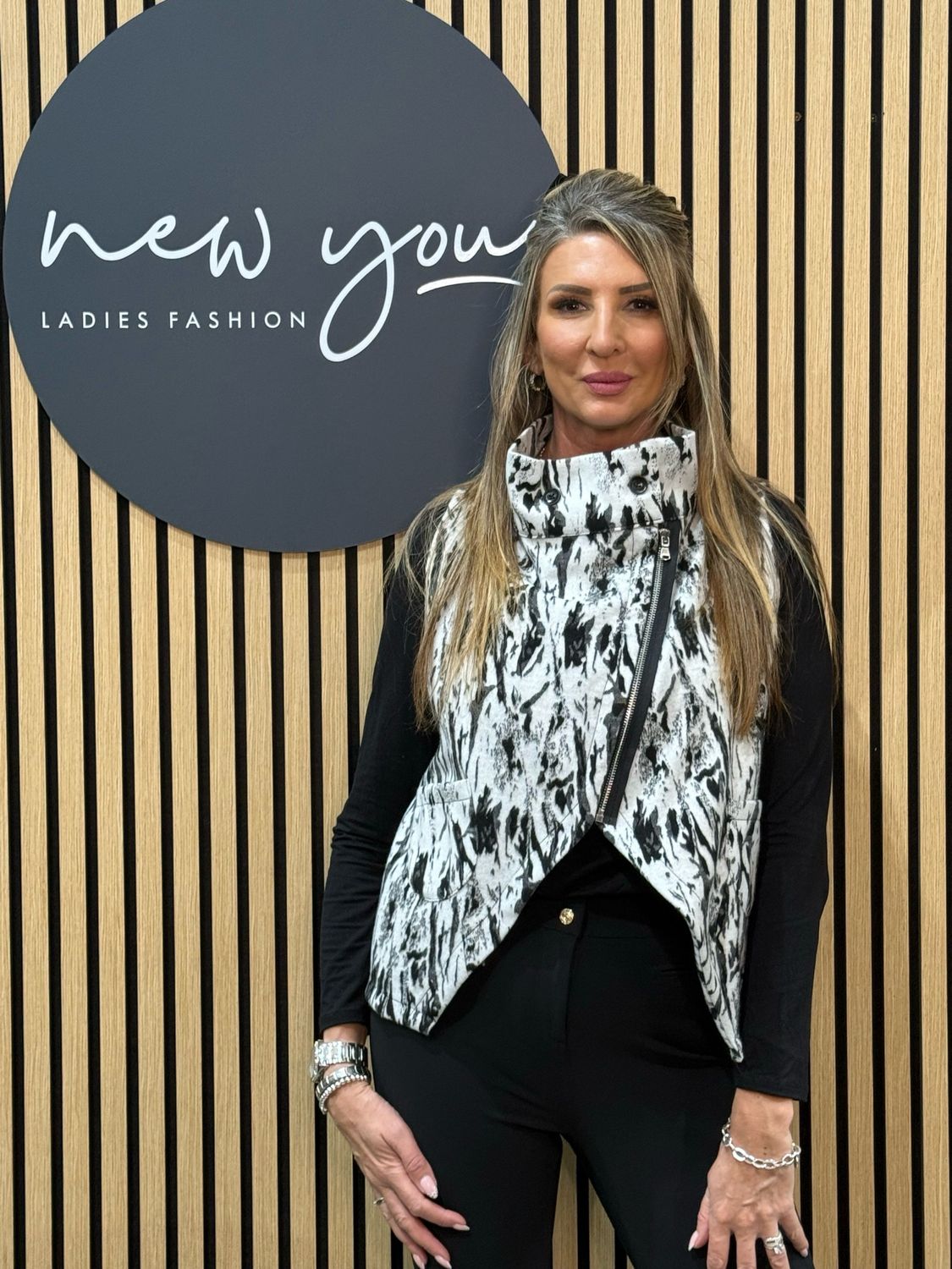 Abstract Print - High Neck Gilet - Black/White