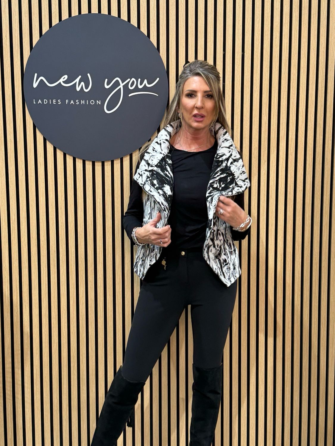 Abstract Print - High Neck Gilet - Black/White