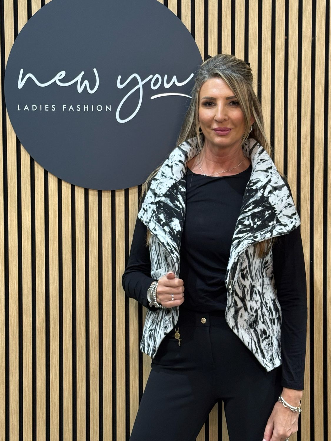 Abstract Print - High Neck Gilet - Black/White