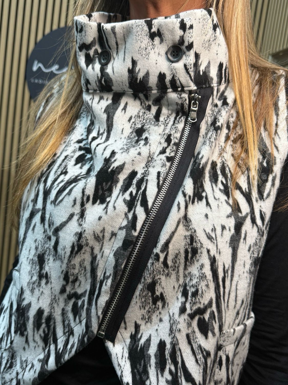 Abstract Print - High Neck Gilet - Black/White