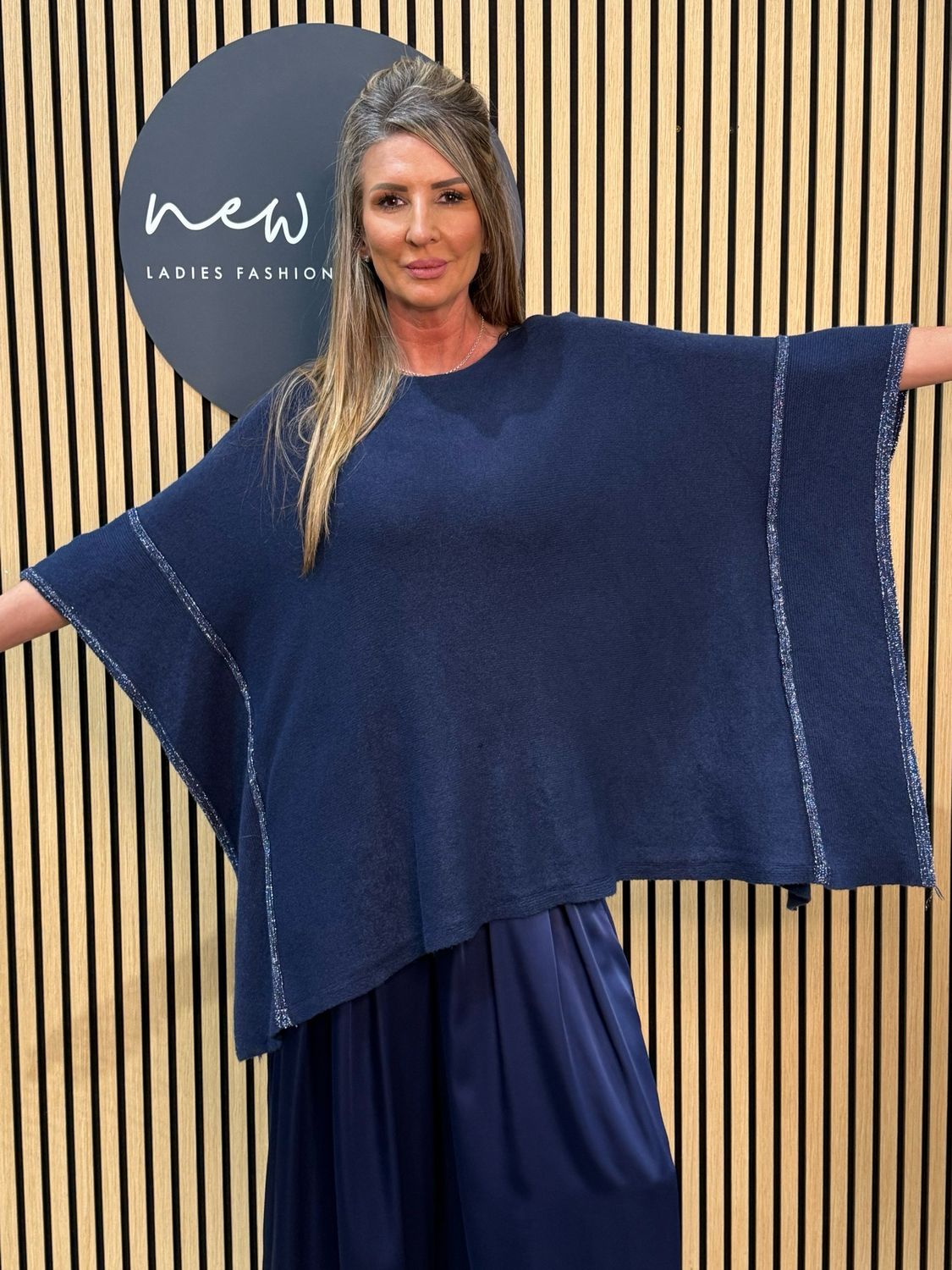 Oversized Knit Poncho - Navy