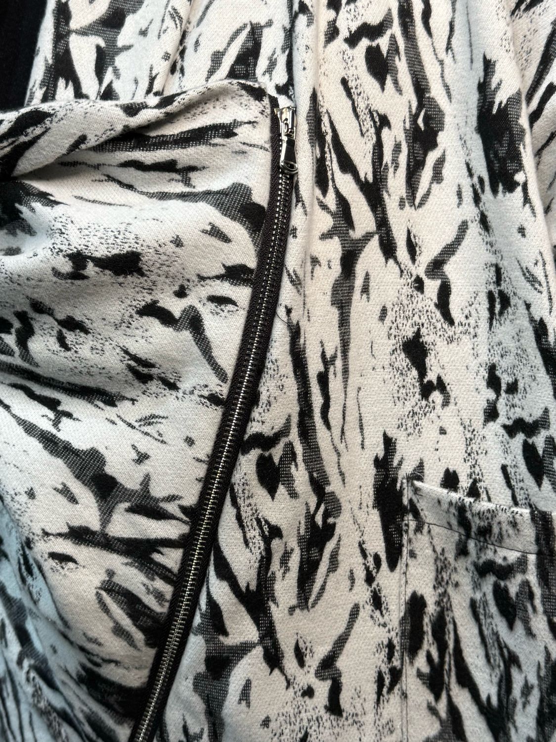 Abstract Print Asymmetric Coat - Black/White