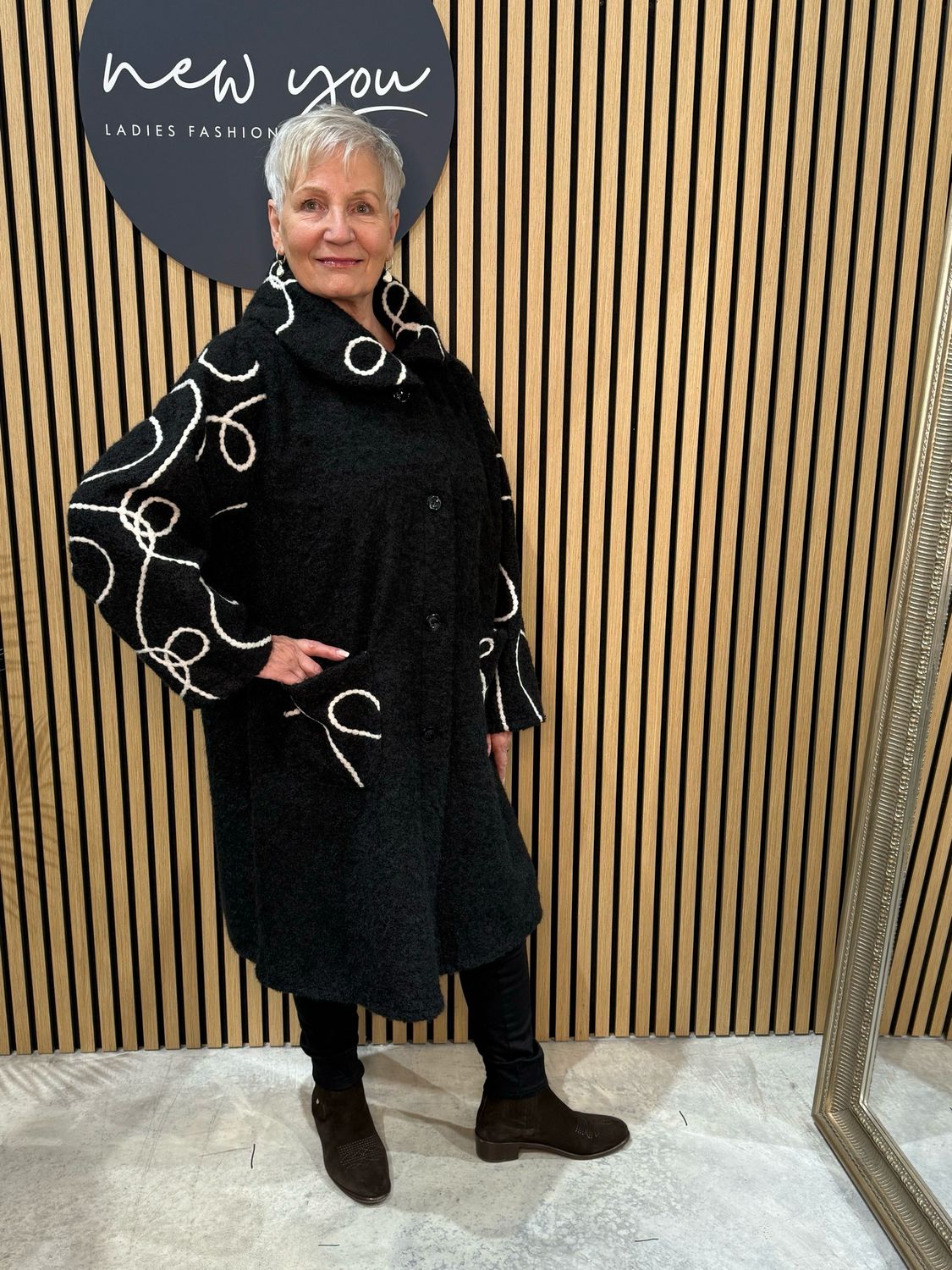 Embroidered Boucle Coat - Black