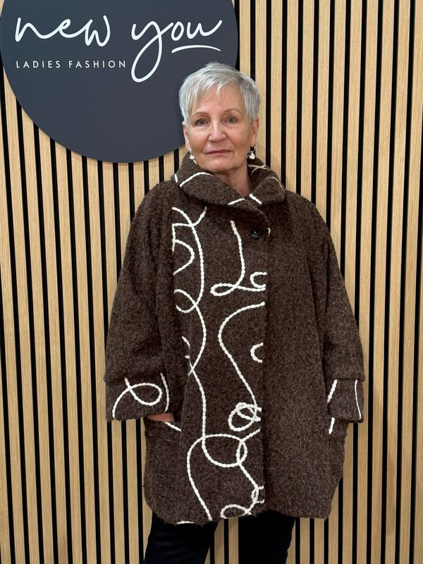 Textured Swirl Jacket - Brown