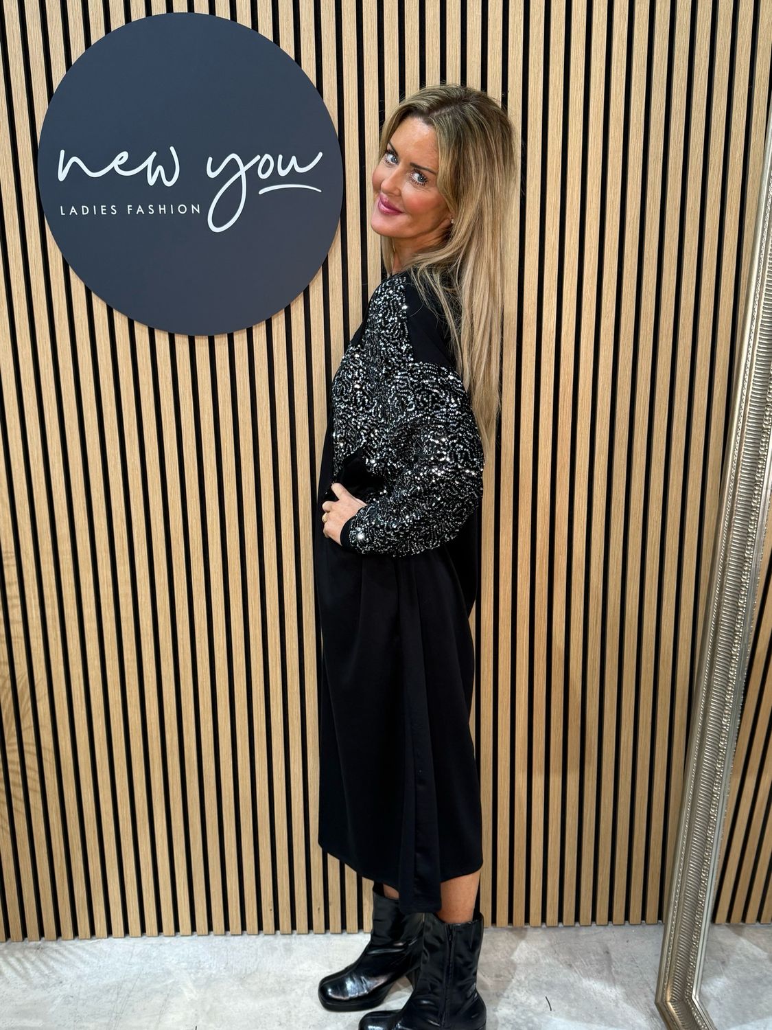 Sequin Star Midi Dress - Black / Silver