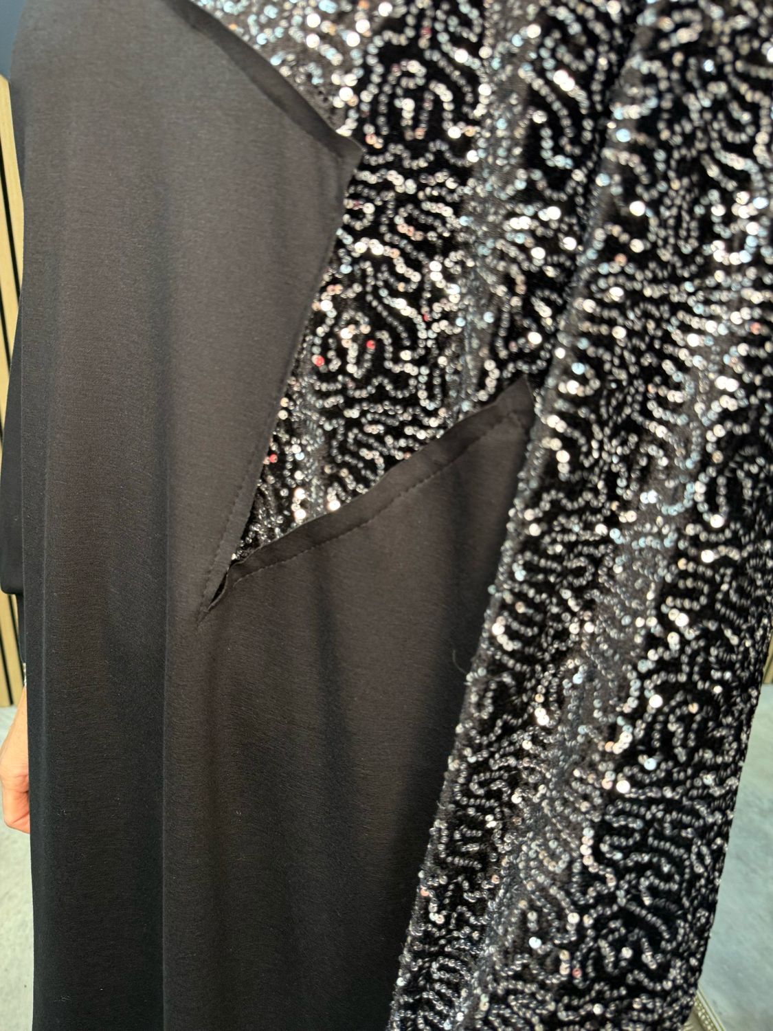 Sequin Star Midi Dress - Black / Silver