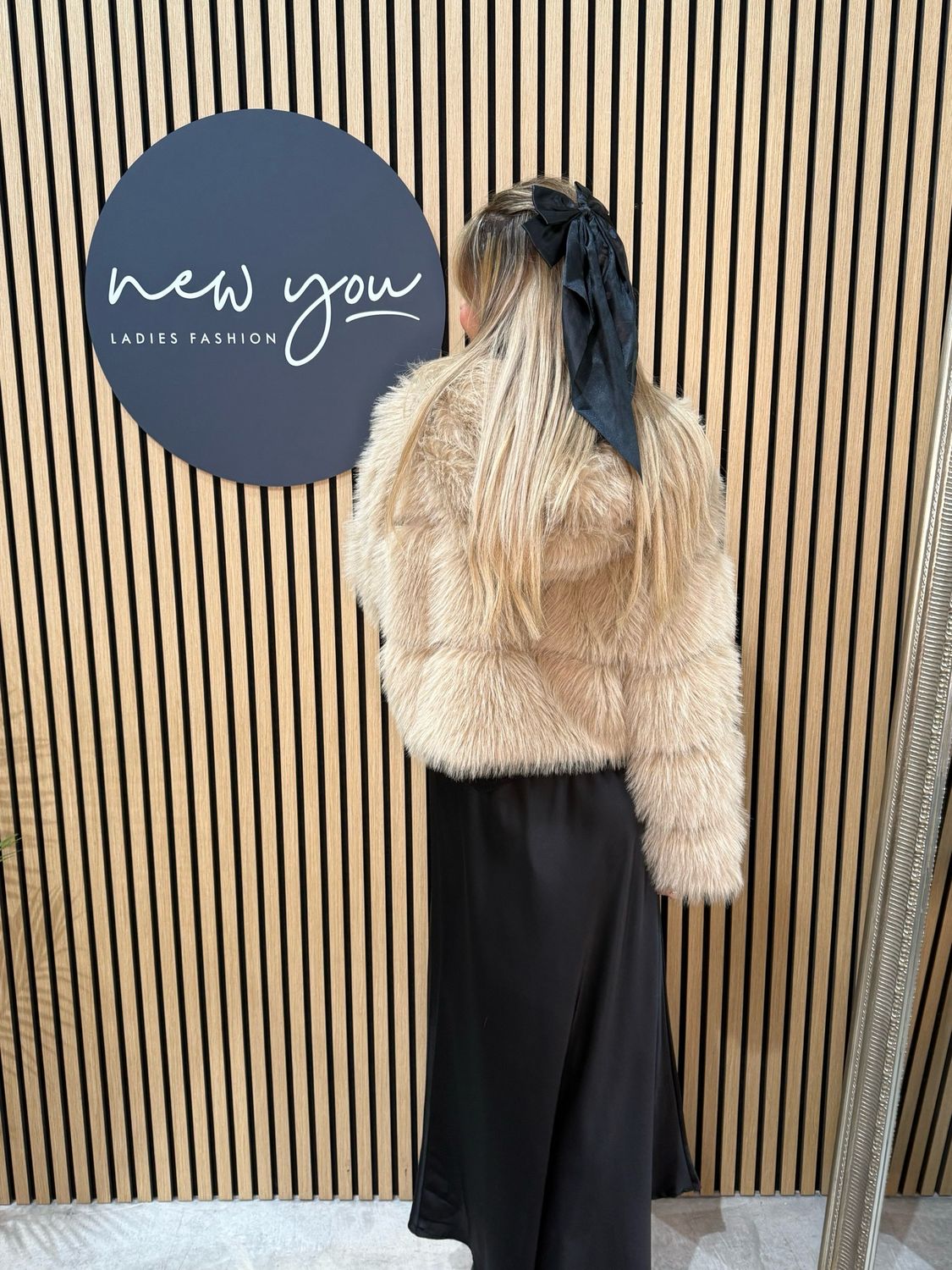 Plush Faux Fur Cropped Jacket - Beige