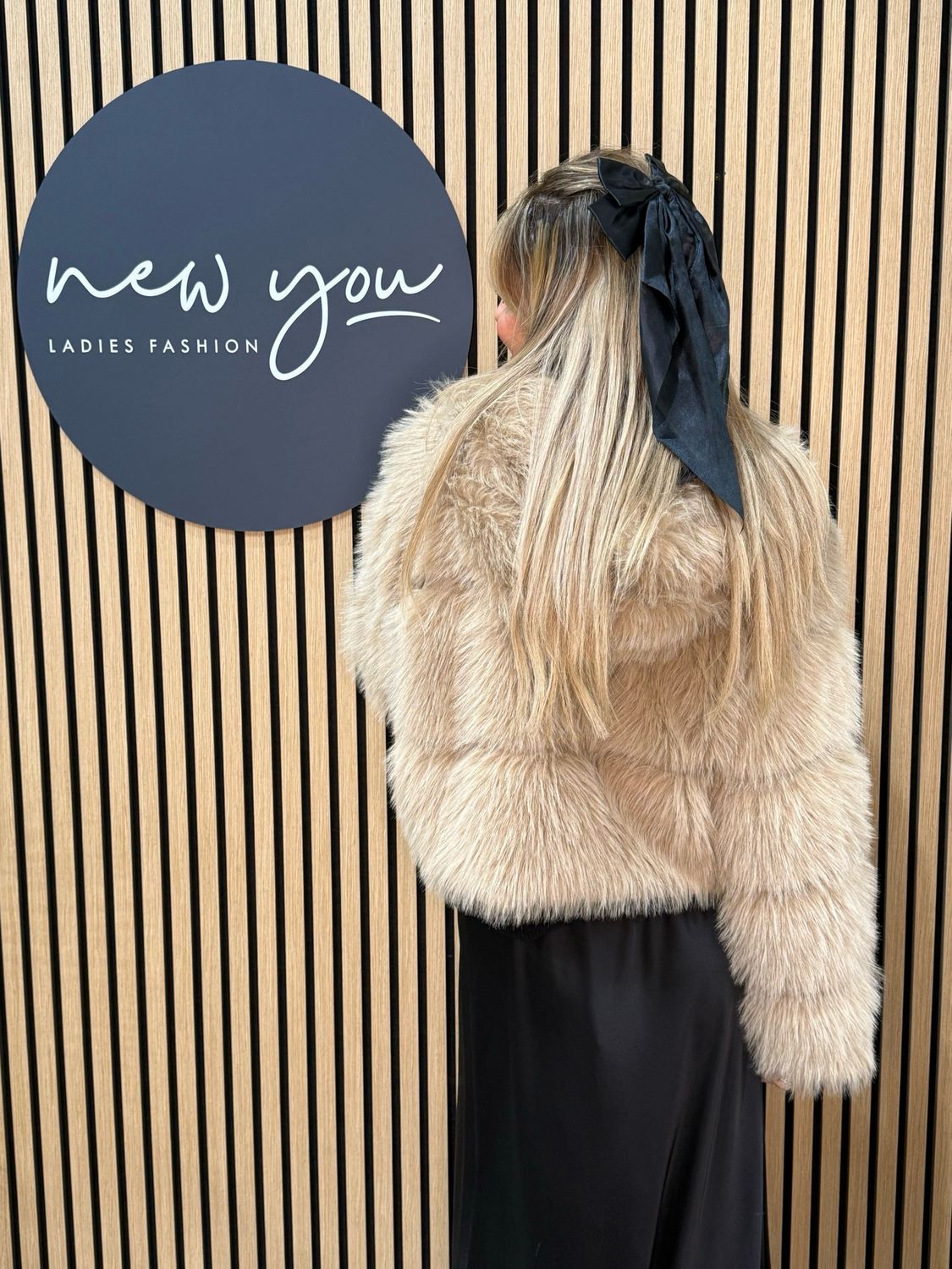 Plush Faux Fur Cropped Jacket - Beige