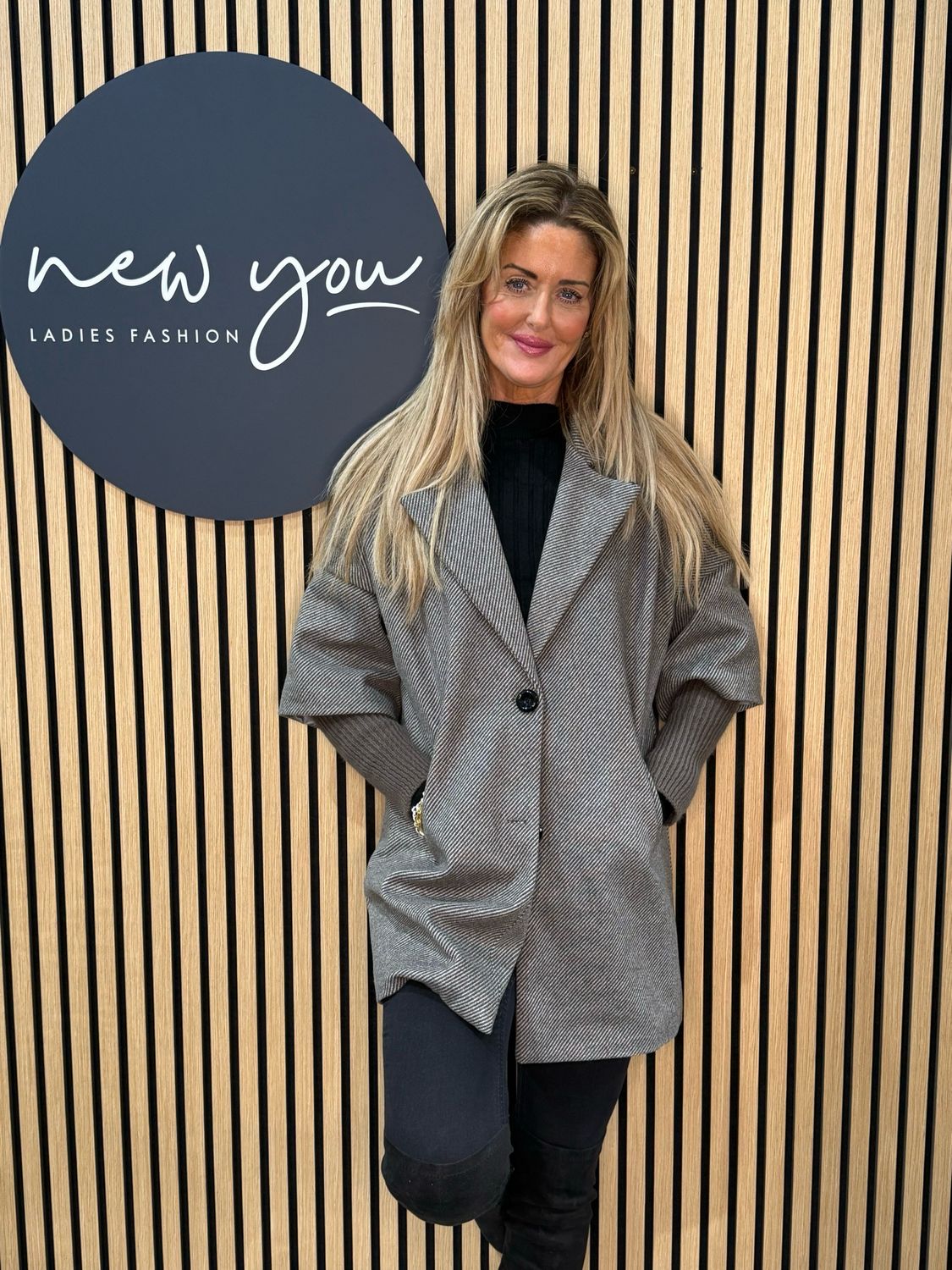 Contour Sleeve Jacket - Grey