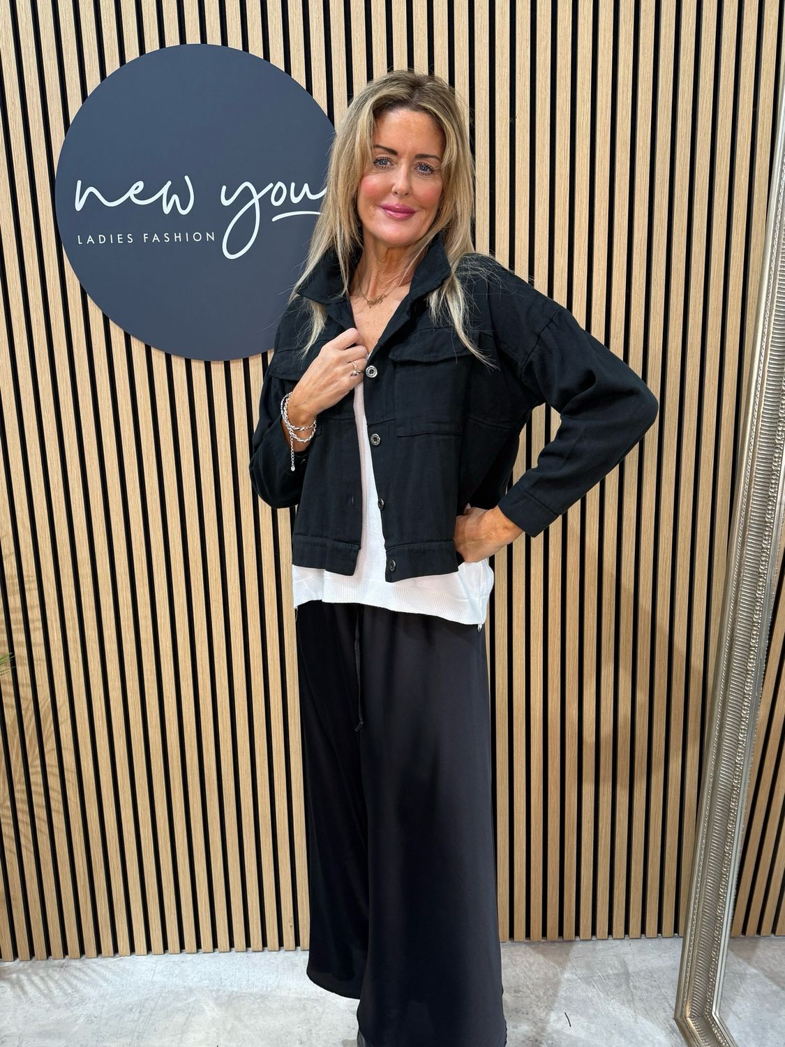 Cropped Utility Jacket - Black