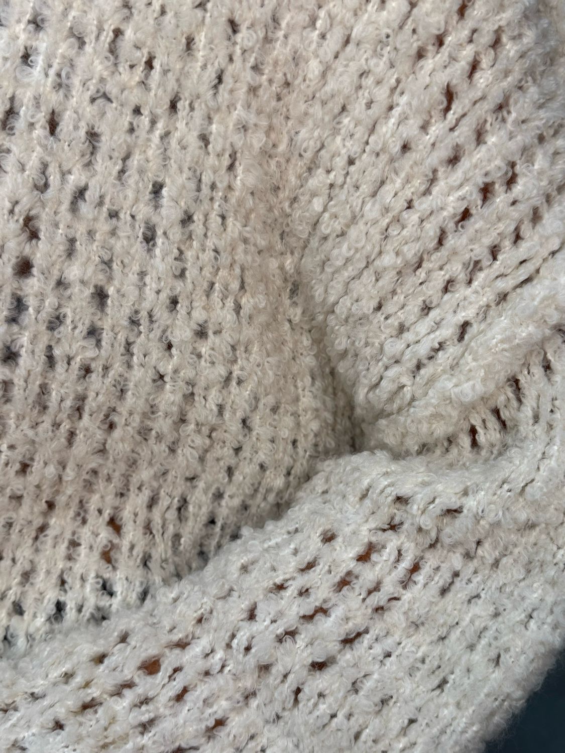 Chunky V Neck Jumper - Cream