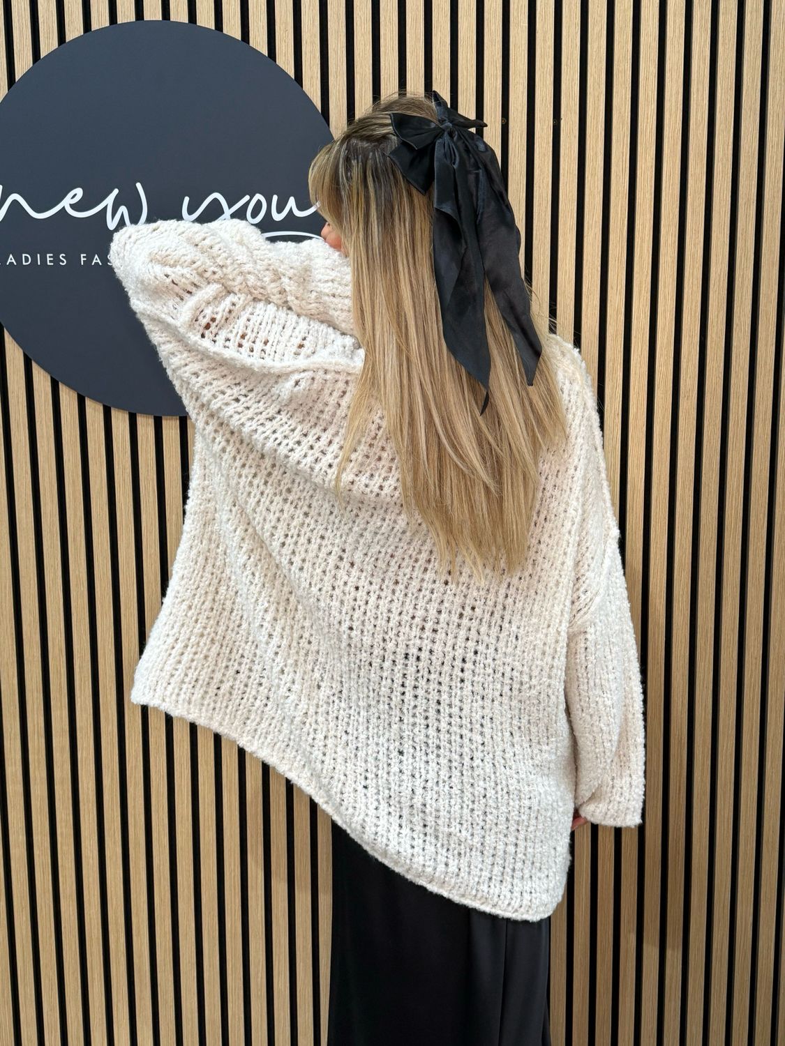 Chunky V Neck Jumper - Cream