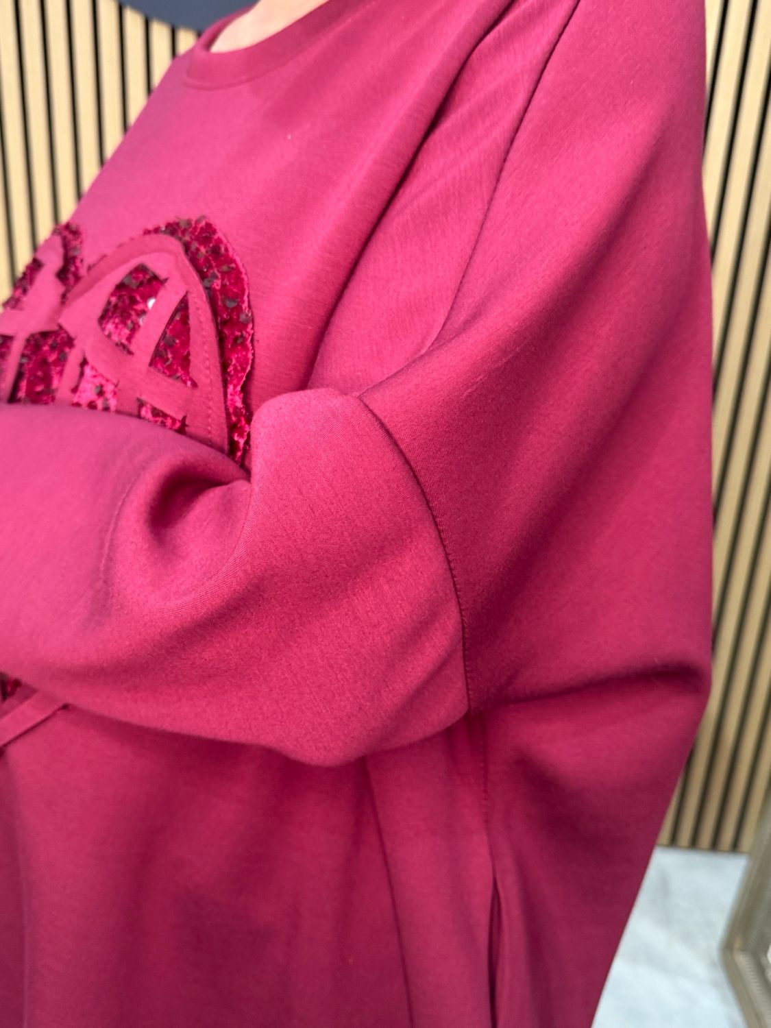 Sequin Heart Oversized Jumper - Burgundy