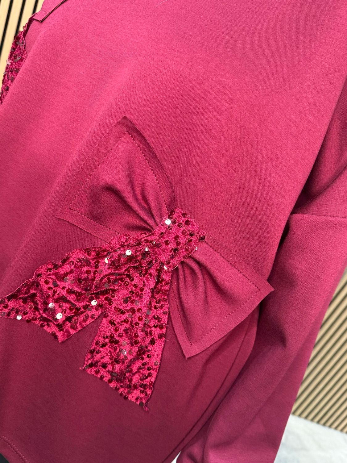 Sequin Bow Detail Jumper - Burgundy