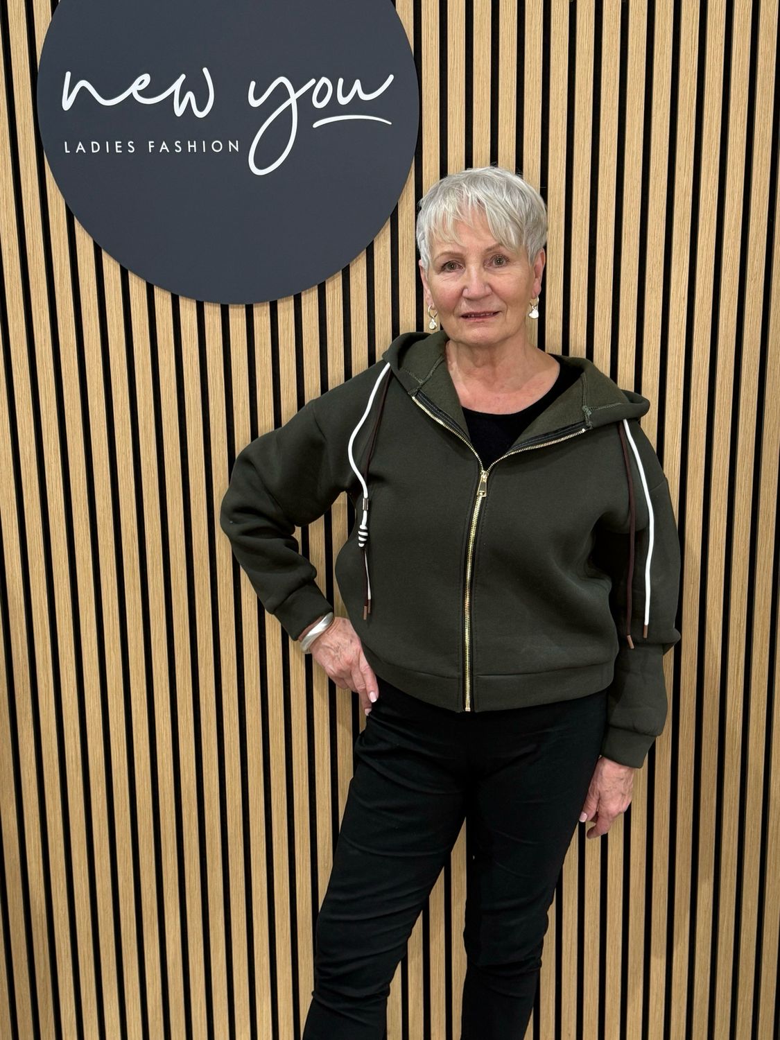 Freya - Zip-Up Hoodie - Khaki