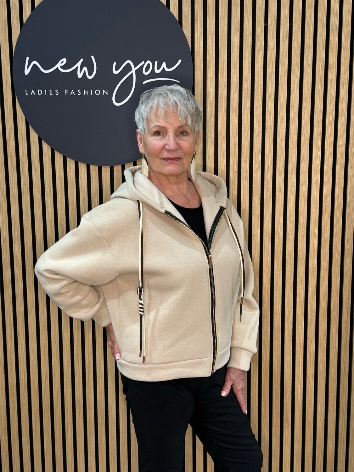 Freya - Zip-Up Hoodie - Cream