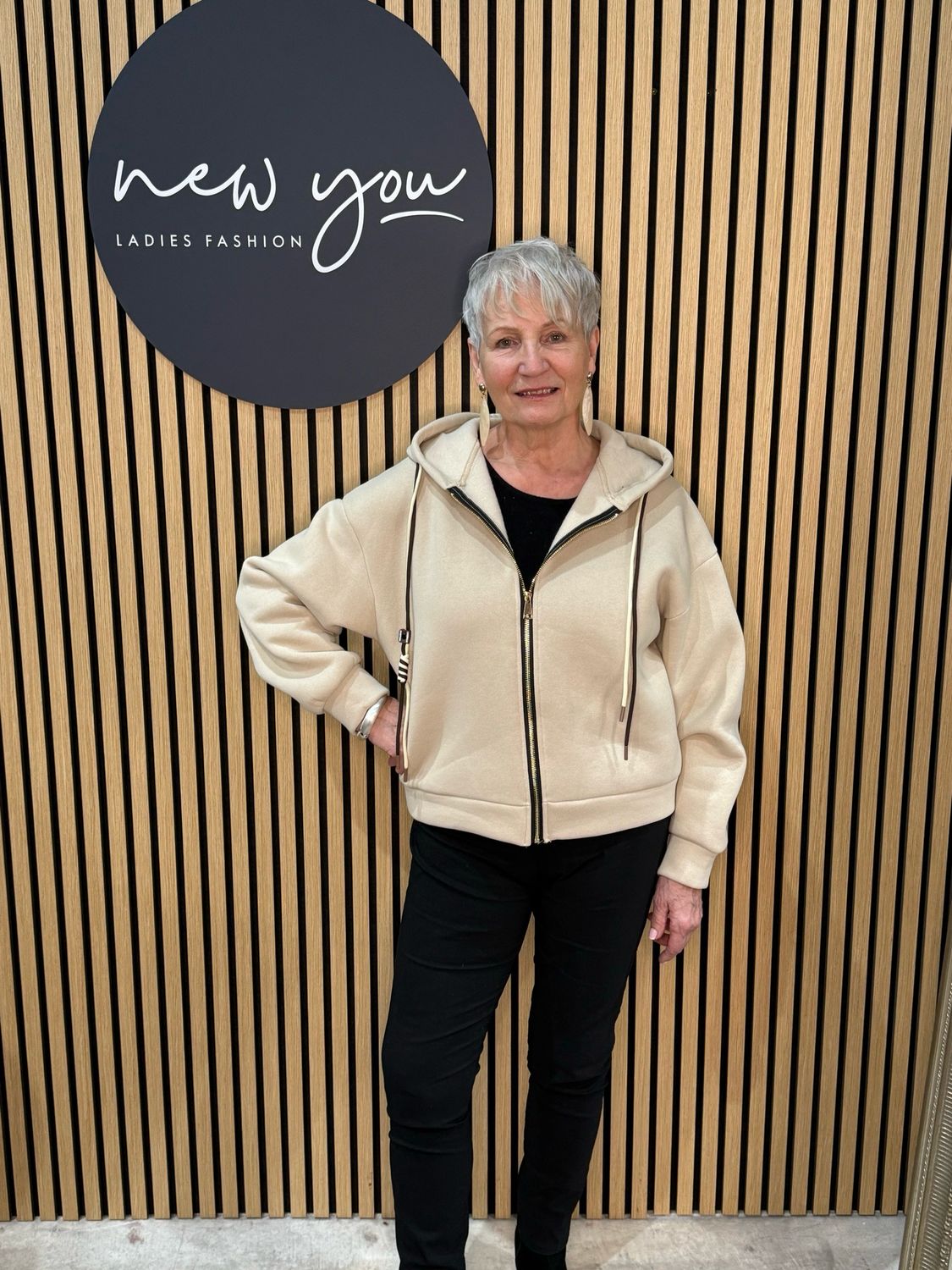 Freya - Zip-Up Hoodie - Cream