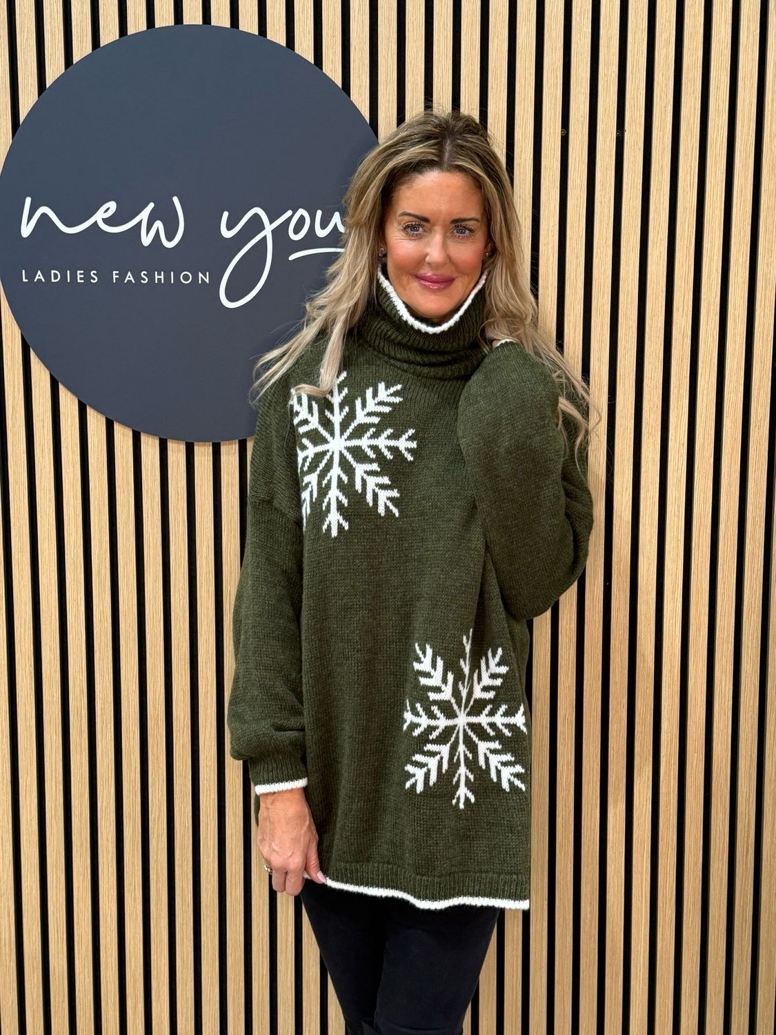 Snowflake - Roll Neck Jumper - Khaki