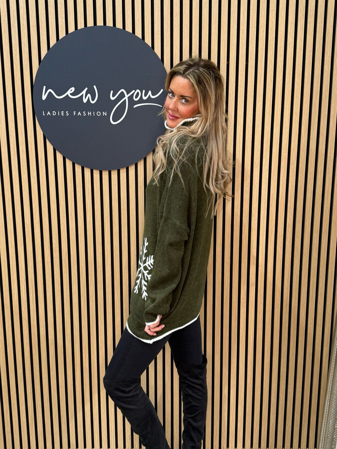 Snowflake - Roll Neck Jumper - Khaki