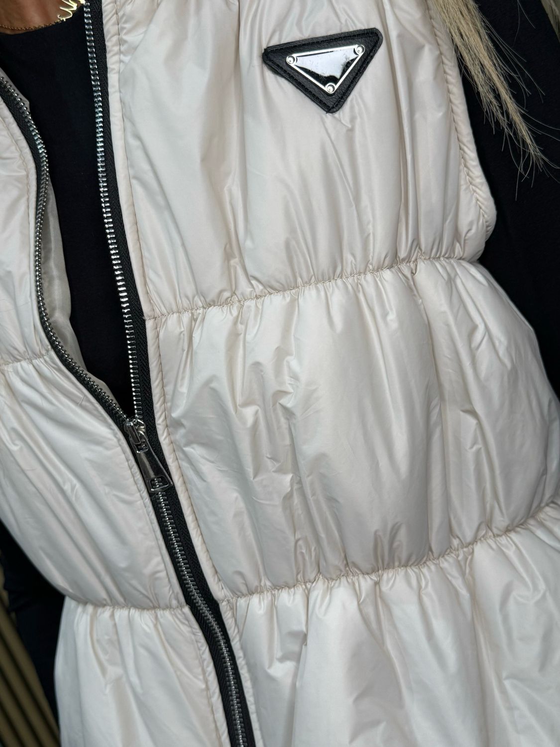 Bella - Puffer Gilet - Cream
