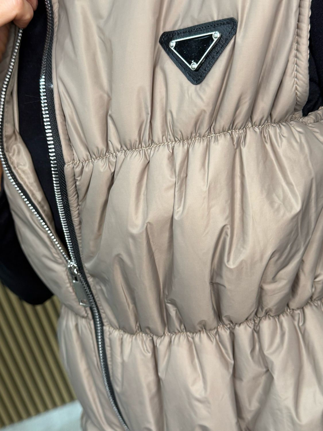 Bella - Puffer Gilet - Taupe