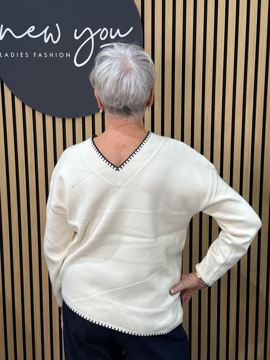 Asymmetric Stitch Detail Knit Jumper - Cream