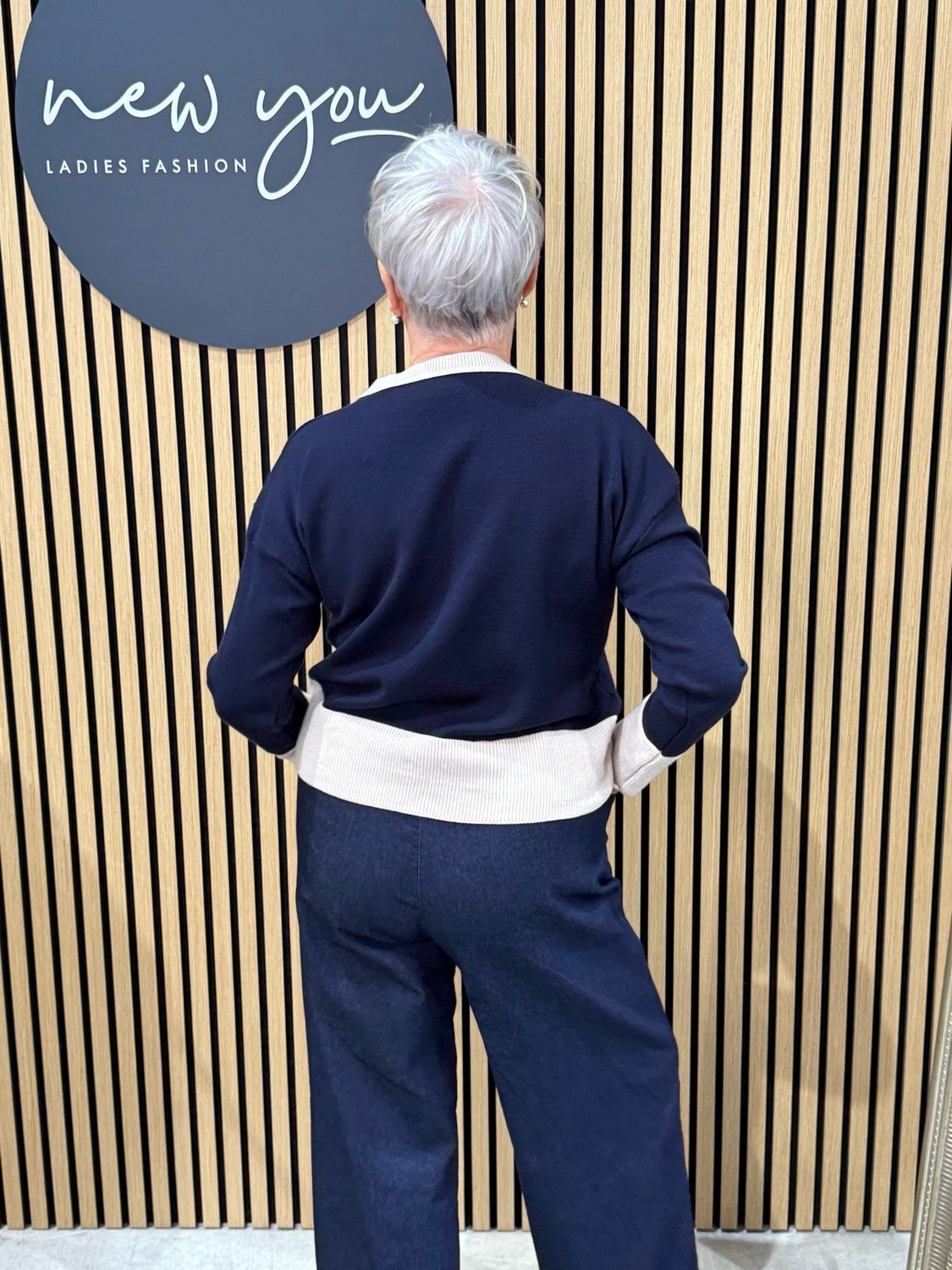 Contrast Trim Colour Block Jumper - Navy/Cream