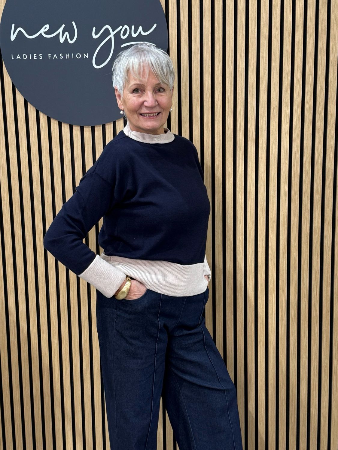 Contrast Trim Colour Block Jumper - Navy/Cream