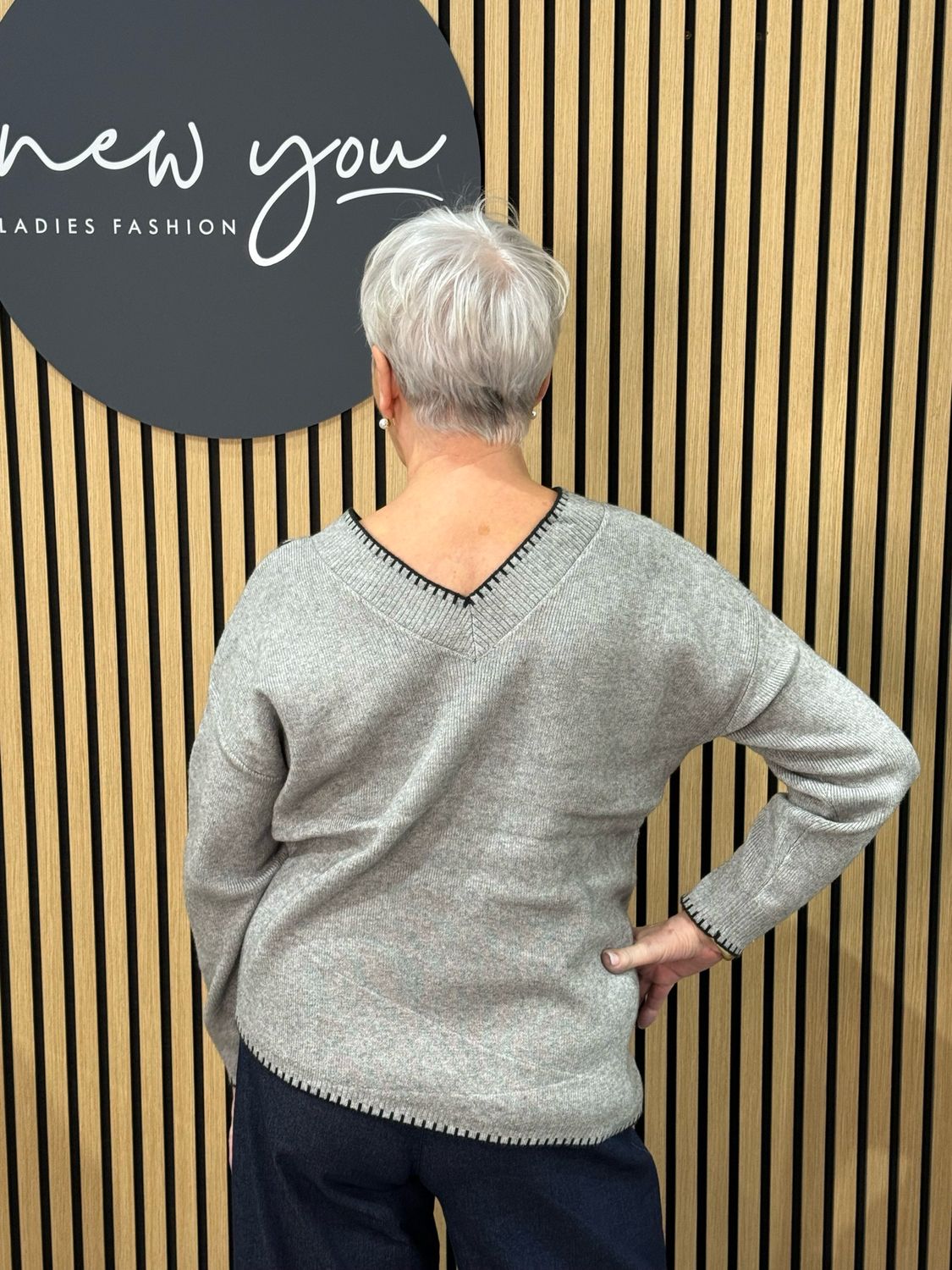 Asymmetric Stitch Detail Knit Jumper - Grey