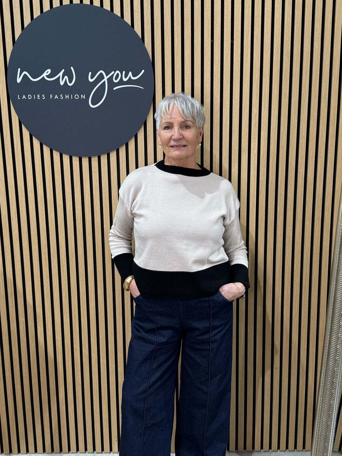 Contrast Trim Colour Block Jumper - Cream/Black