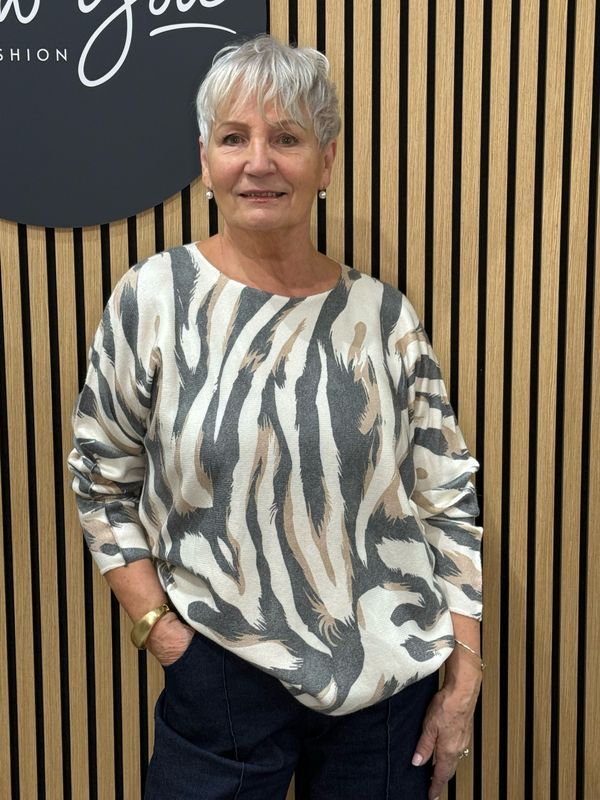 Abstract Brushstroke Knit Top - Grey