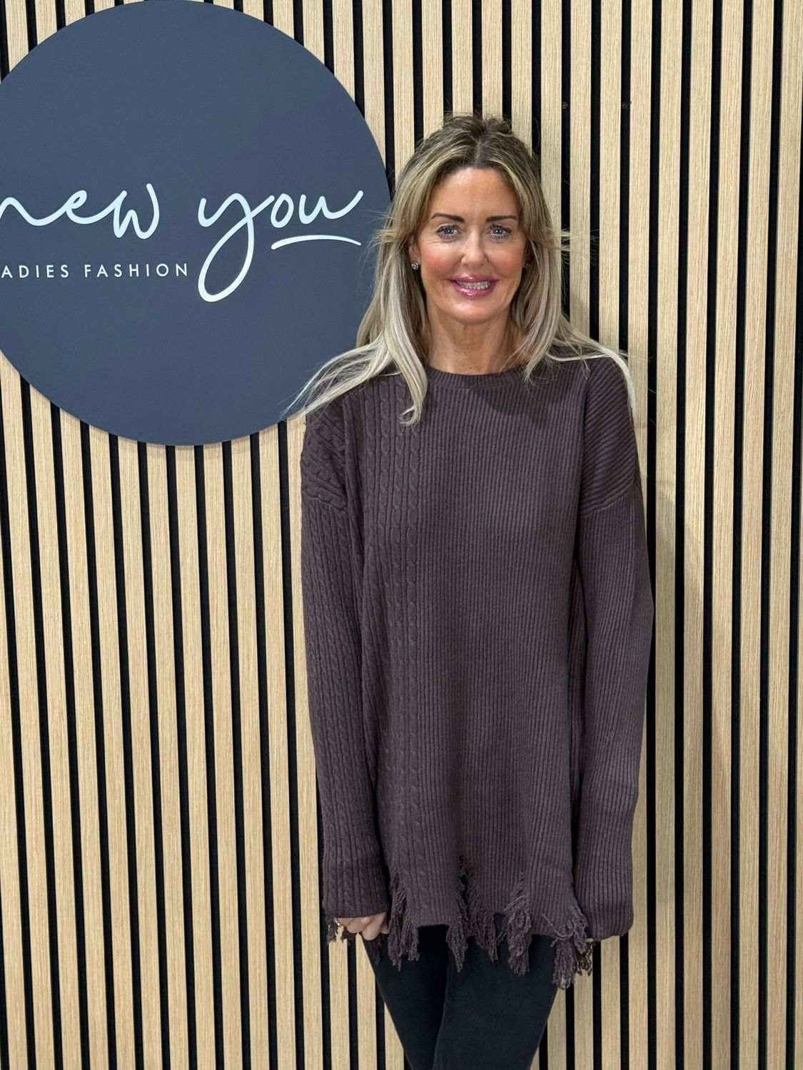 Distressed Hem Ribbed Jumper - Chocolate