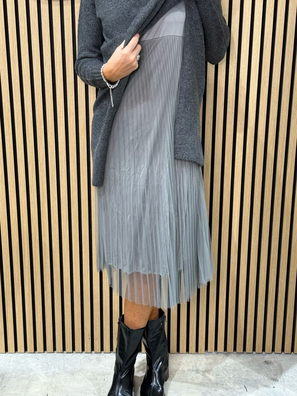 Layered Knit &amp; Pleated Dress - Grey