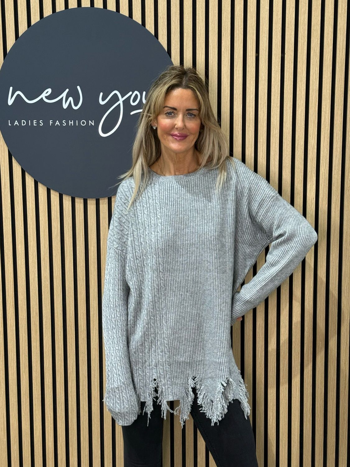 Distressed Hem Ribbed Jumper - Grey