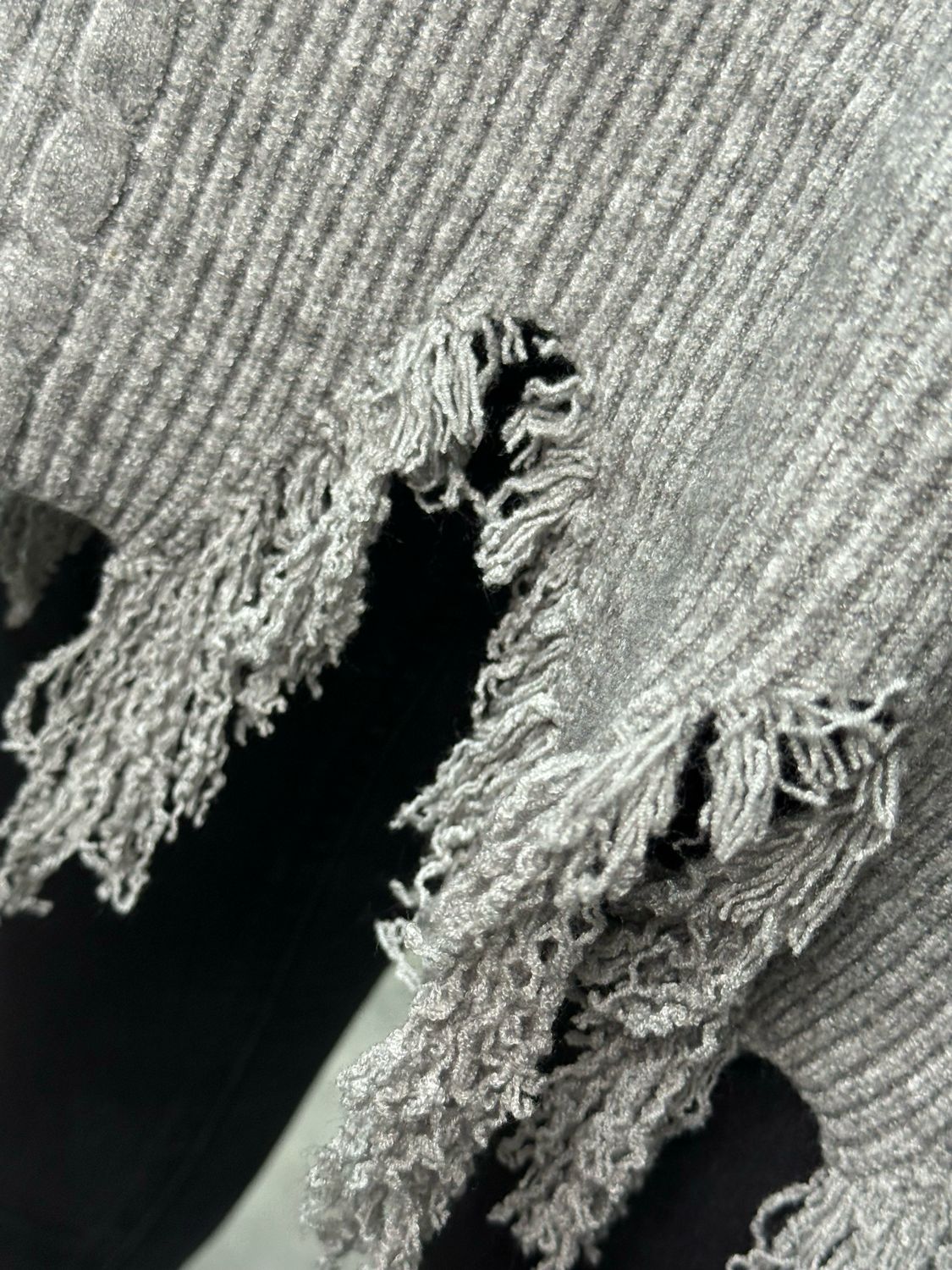 Distressed Hem Ribbed Jumper - Grey