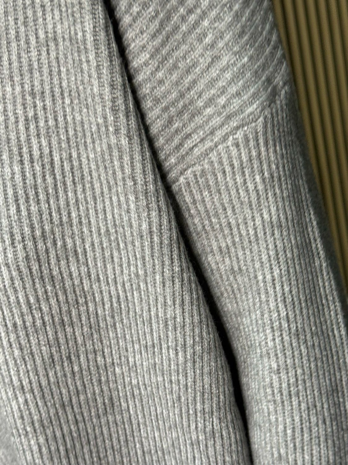 Distressed Hem Ribbed Jumper - Grey