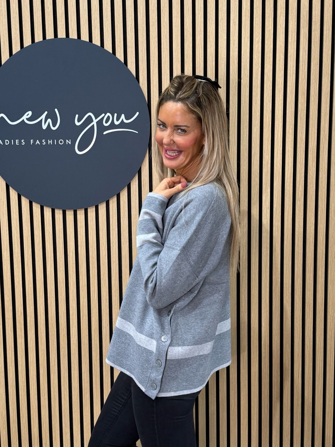 Contrast Stripe Knit Jumper - Grey