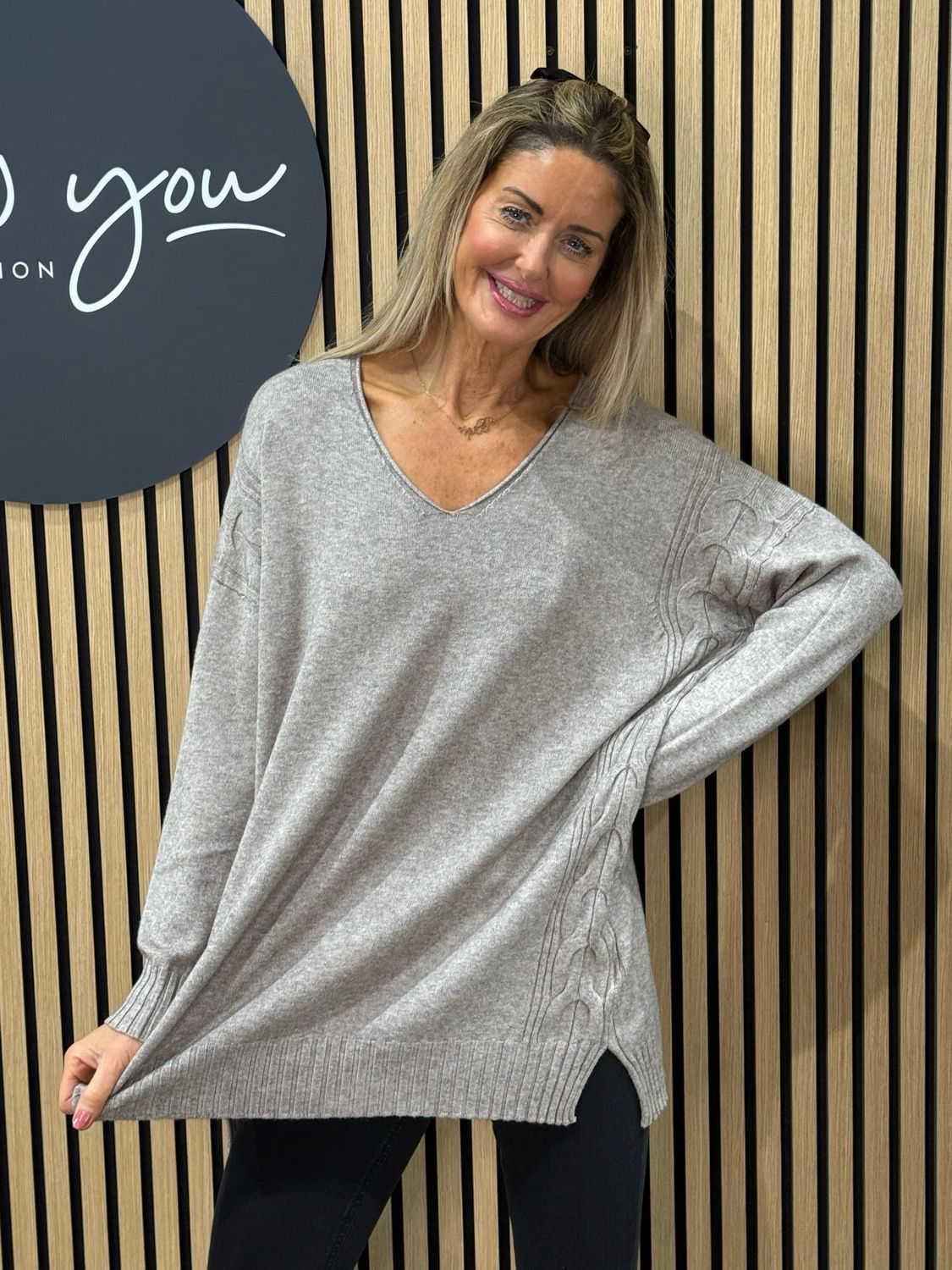 Cable Detail V-neck Jumper - Oatmeal