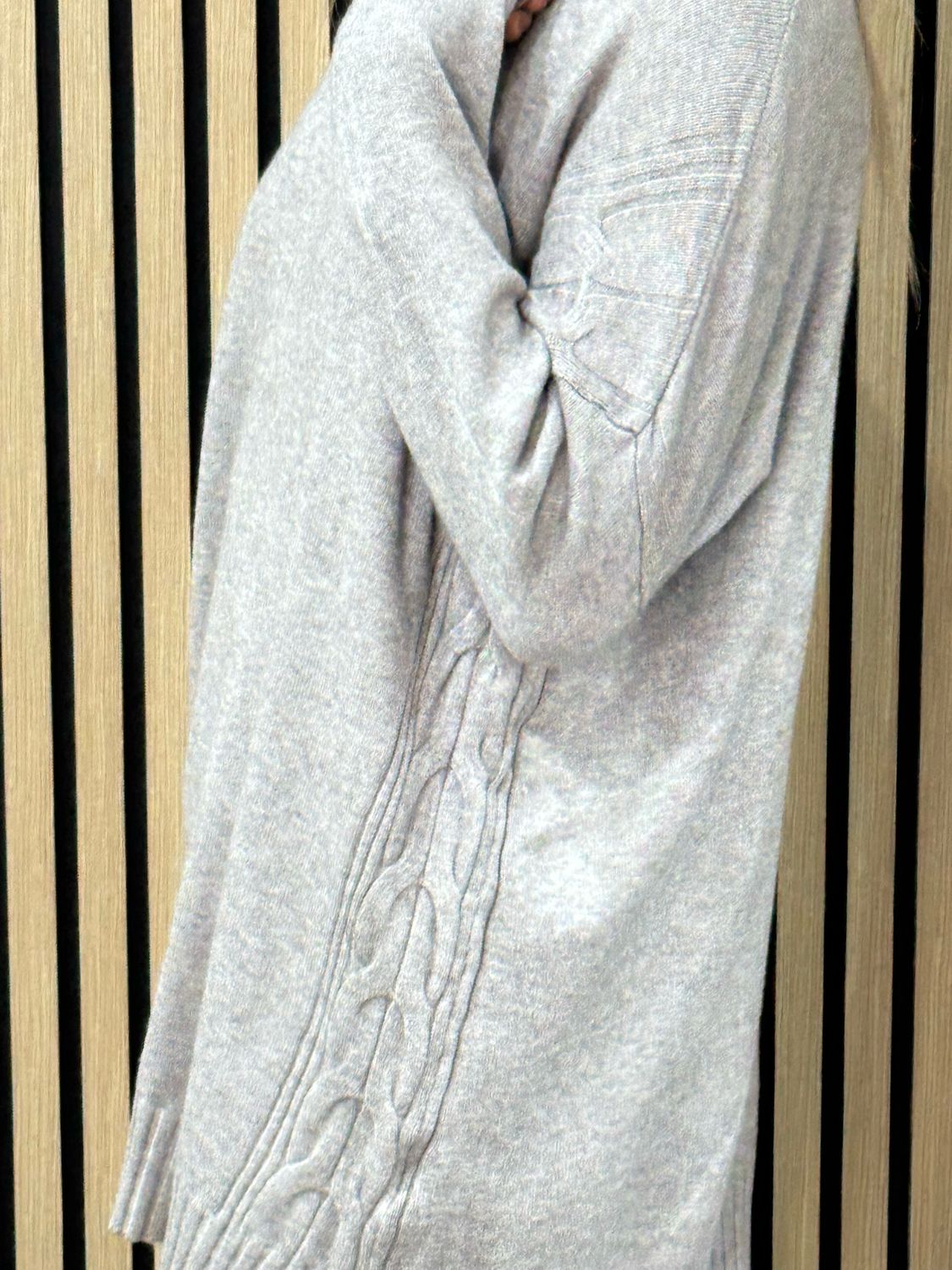 Cable Detail V-neck Jumper - Oatmeal