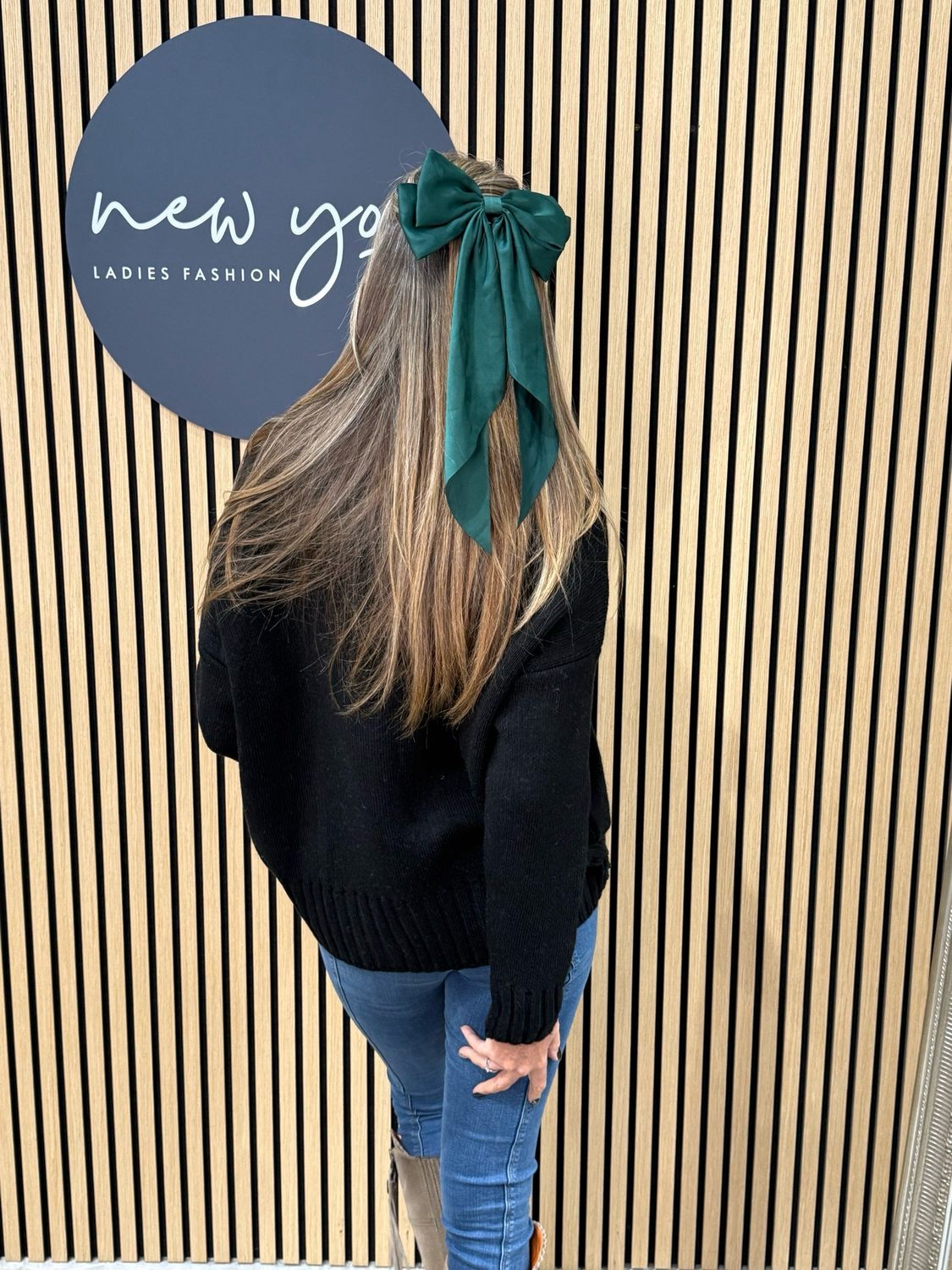 Asymmetric Ribbed Hem Jumper - Black