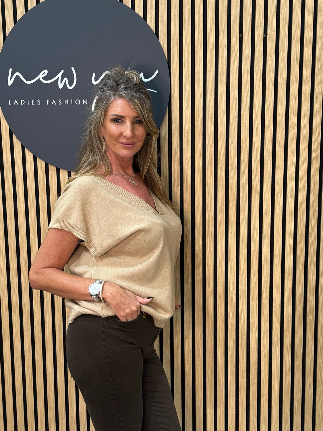 V Neck Knit Top - Camel