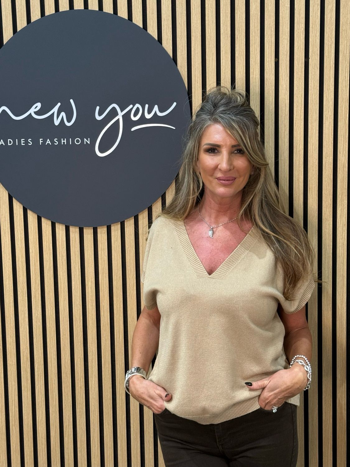 V Neck Knit Top - Camel