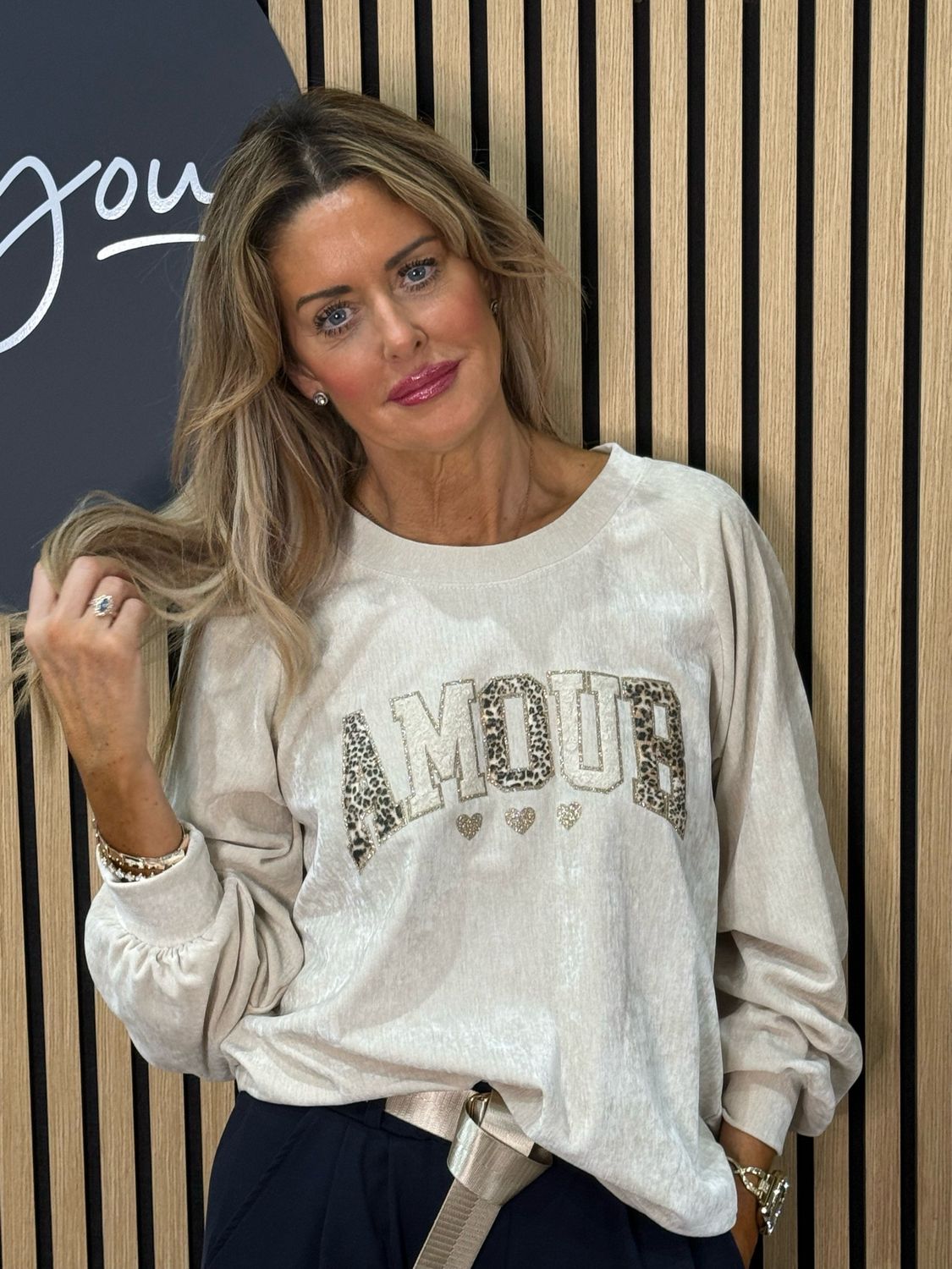 Amour Embellished Sweatshirt - Cream