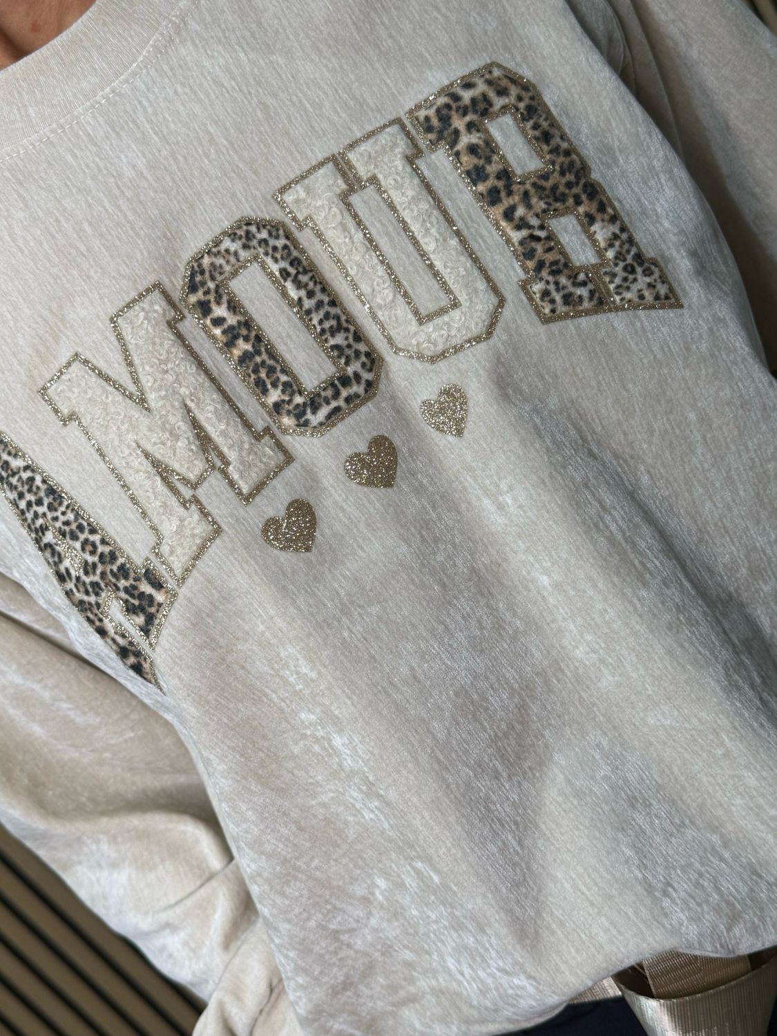 Amour Embellished Sweatshirt - Cream