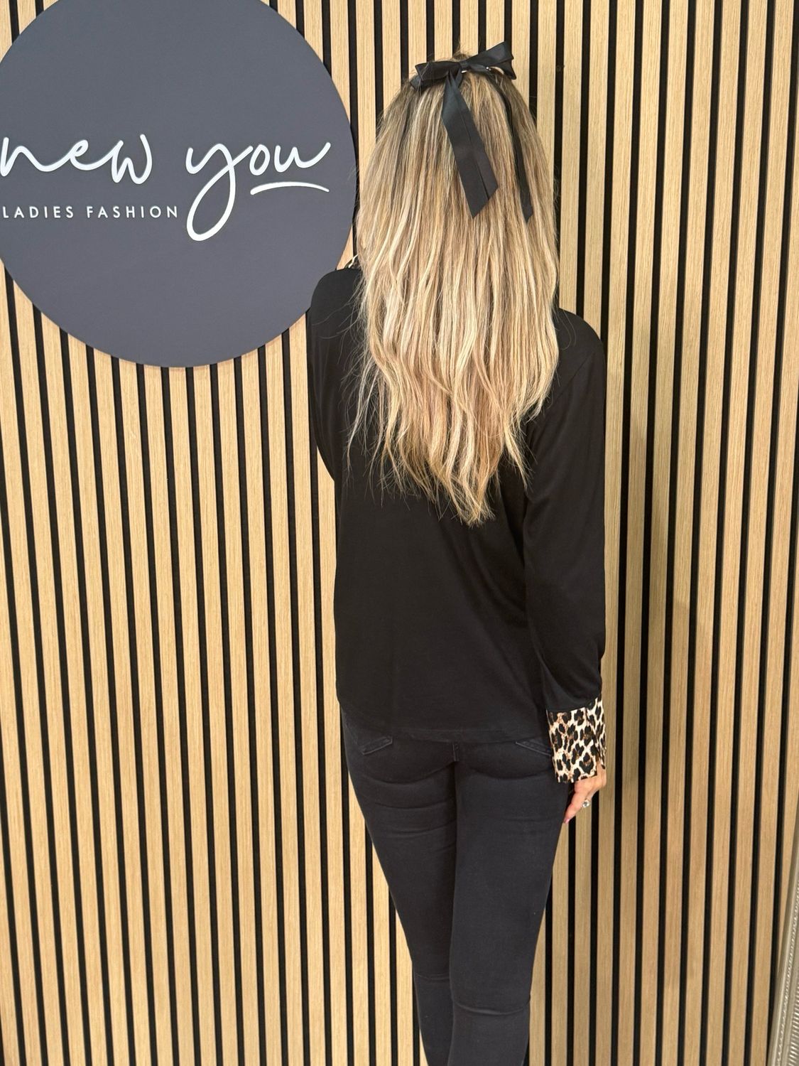 Classic V Neck Shirt - Black Leopard