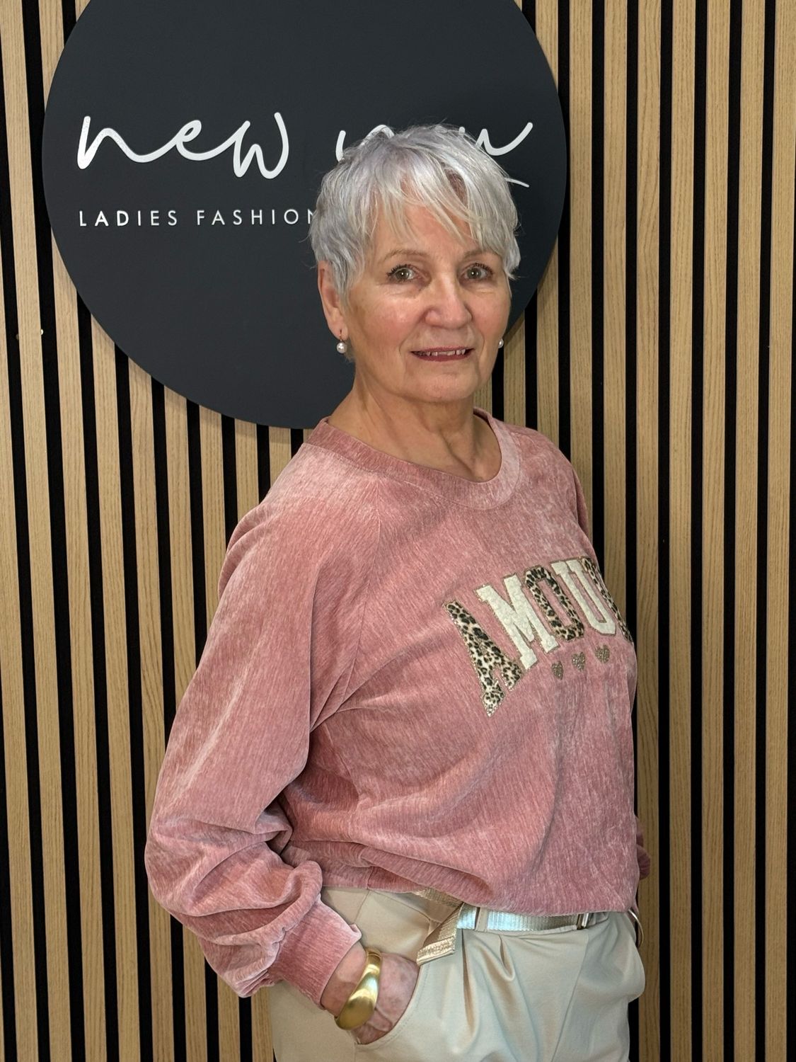 Amour Velvet Jumper - Pink