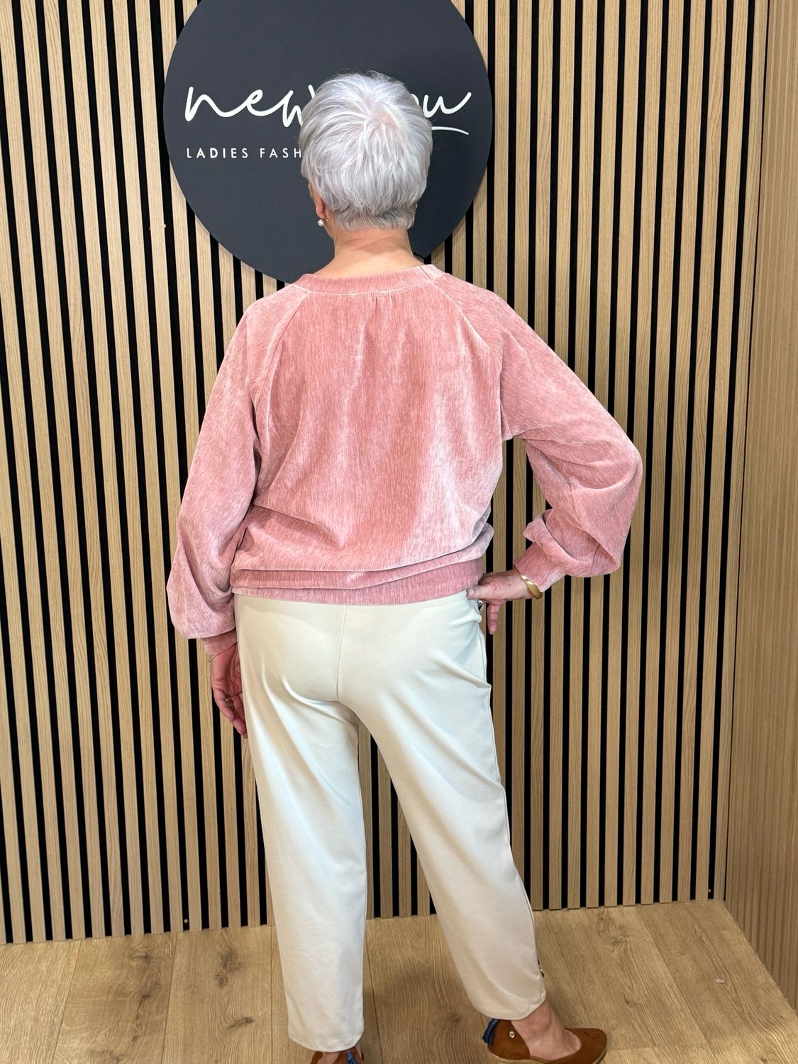 Amour Velvet Jumper - Pink