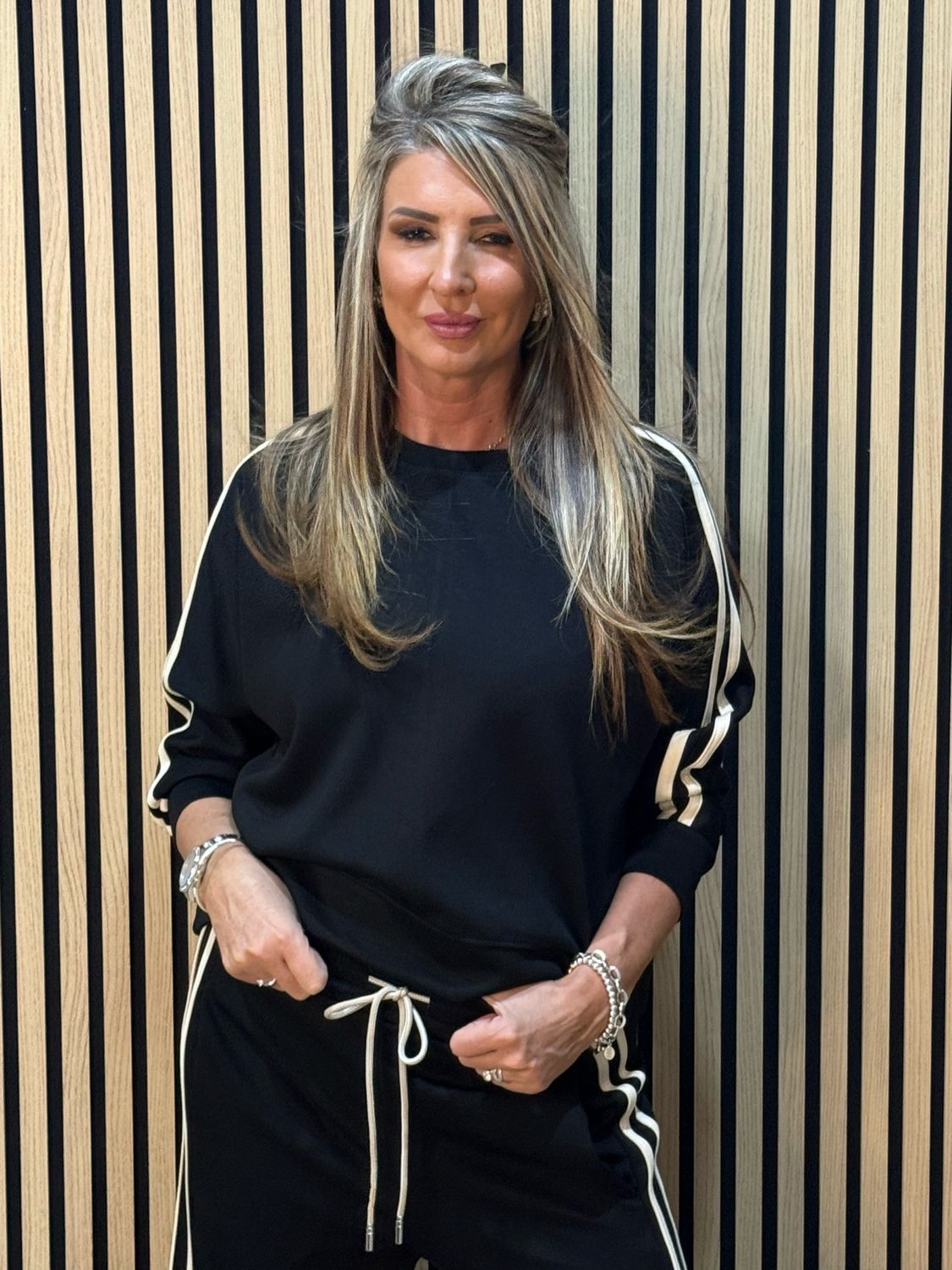 Relaxed - Stripe Detail Co-Ord Set - Black