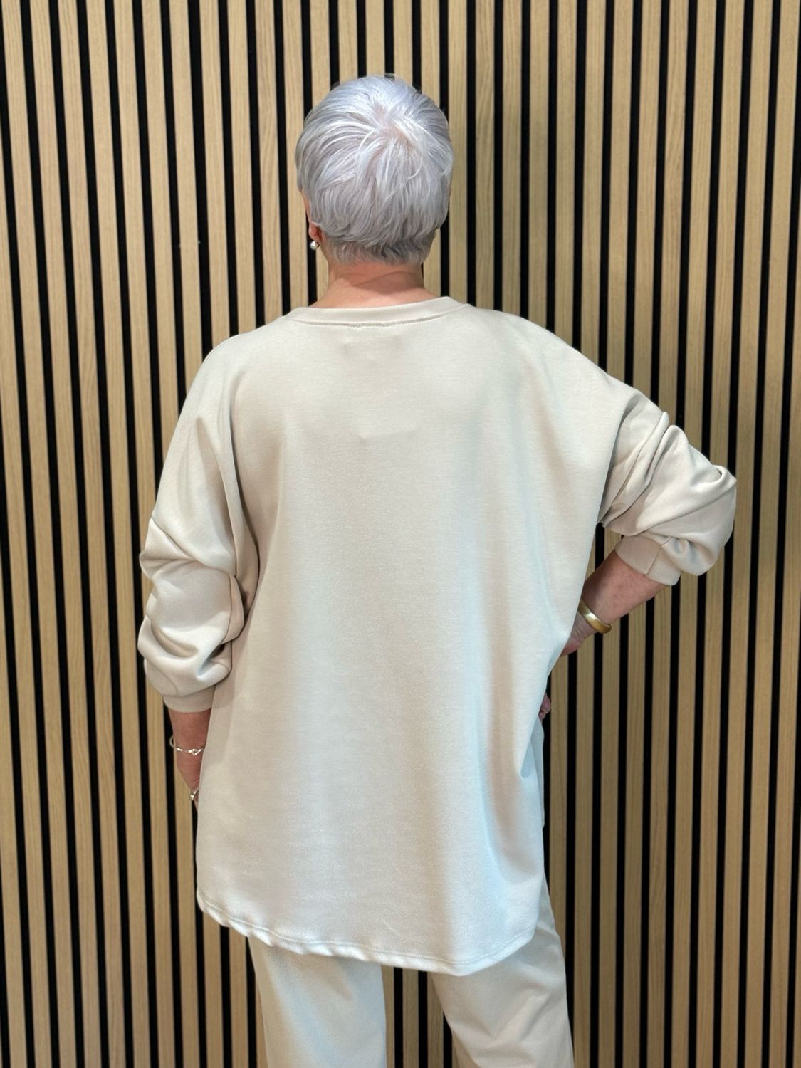 Brooklyn Oversized Jumper - Beige